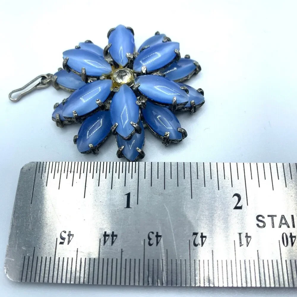 Vintage Juliana Style blue double starburst pendant unsigned
